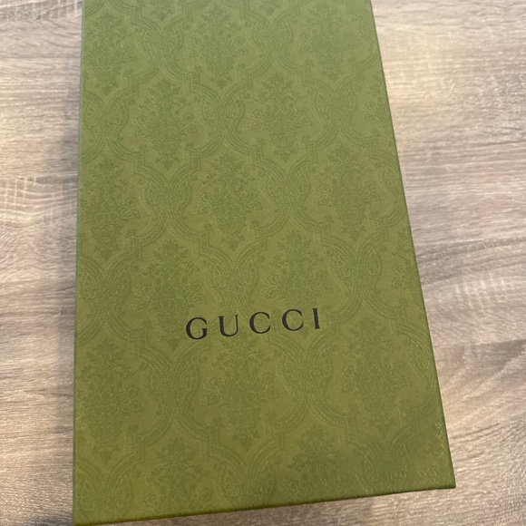 Gucci mens shoes - Picture 1 of 7